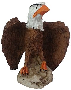 Estátua Águia Mini em Resina 4cm – Amuleto de Altar de Viagem e Foco