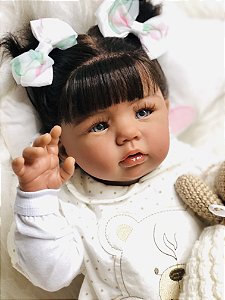 BEBÊ REBORN MEGA REALISTA MARIA FERNANDA TODA EM SILICONE COM ENXOVAL DE  LUXO E BOLSA MATERNIDADE - Maternidade Mundo Baby Reborn