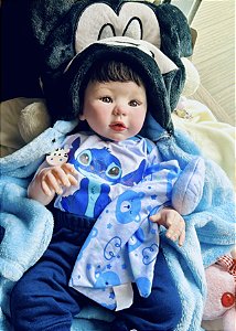 BEBÊ REBORN MENINO ARIEL CORPO DE SILICONE MEGA REALISTA COM MANTA DE LUXO