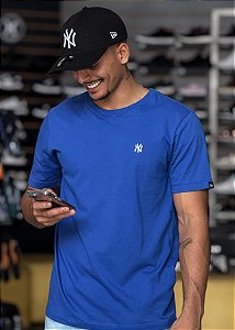 Camiseta New Era Mini Neyyan 011