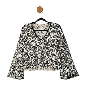 Blusa TVZ Branca e Preta 38