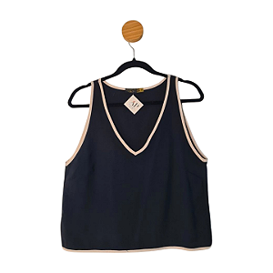 Blusa Debrum Preta M