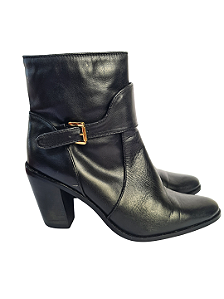 Bota Shoestock Preta 36