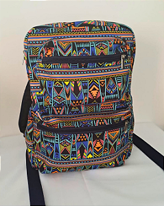 Mochila Saramago - Étnico colorido com azul marinho