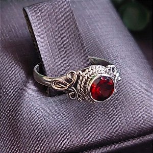 Anel Infinito Prata 925 Indiano com Granada - G008