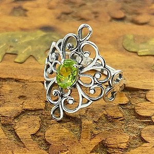 Anel Prata Bali 925 com pedra Peridoto