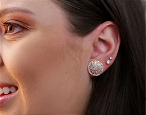 Brinco Pizza Cravejado Ouro Médio