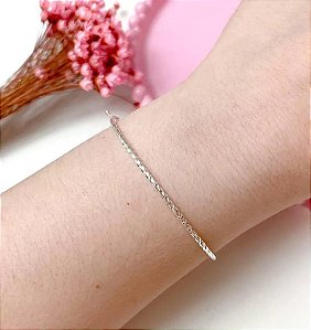 Bracelete Fio Torcido