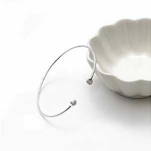 Bracelete Aberto com Ponto de Luz nas Pontas em Prata 925