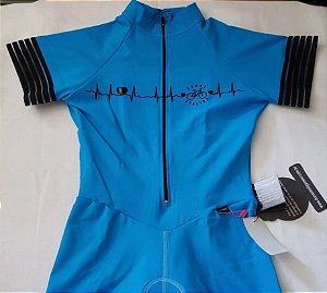 Macacão Feminino Manga Curta Basic Azul