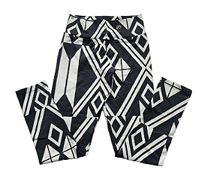 Legging Geométrica Preto Branco (COM AVARIA)