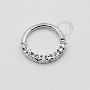 ARA29 Argola Cravejada  Frontal Helix Banho Rodio