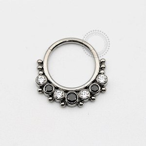TN422 Segmento zirconia and black esferas titânio
