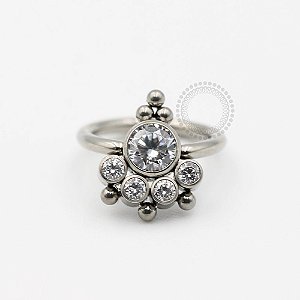 TN289 Captive  Mandala CZ Titânio ASTM F136 (OUTLET)