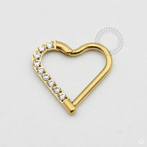 PVD53 Coração Daith Cravejado Aço PVD Gold