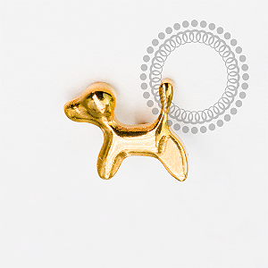 TN2097 Topo Dog Schnauzer Titânio PVD Gold