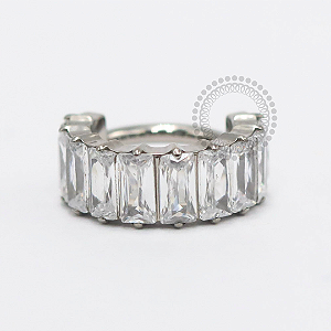 TN2377 Segmento Baguette CZ Cravada Titanio ASTM F136