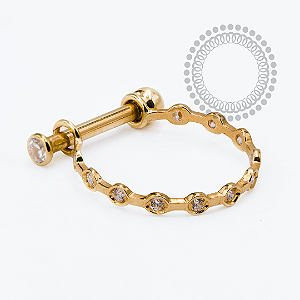 OR110 Joia 12mm Haste Reta Zirconias Ouro 18k