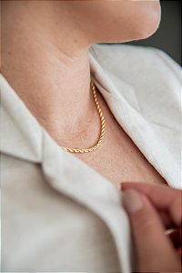 Colar Trançado Vintage Elegance - Banho de Ouro 18k