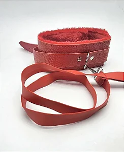 Coleira com guia peluciada