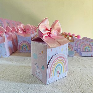 Caixa milk arco iris e unicornio