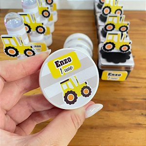 latinha personalizada trator
