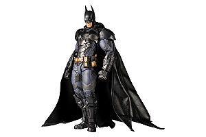 Batman Arkham Knight Amazing Yamaguchi Revoltech Kaiyodo Original