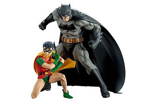 Batman e Robin DC Universe ARTFX+ 1/10 Kotobukiya Original