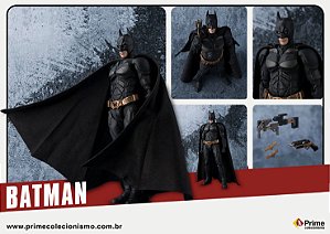 Batman The Dark Knight S.H. Figuarts Bandai Original