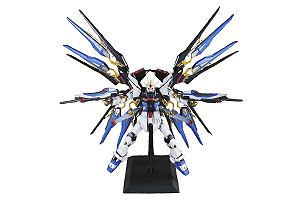 ZGMF-X20A Strike Freedom Gundam Mobile Suit Gundam SEED Destiny Perfect Grade Bandai Original
