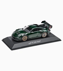 Porsche 911 GT3 RS (992) com Kit Manthey – Edição Limitada