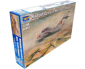 Mikoyan-Gurevich MiG-15 UTI Midget - 1/48 - Trumpeter 02805