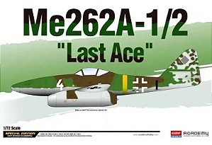 Me262A-1/2 "Last Ace" - 1/72 - Academy 12542