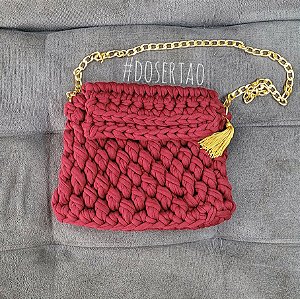 Clutch Bossa com aba