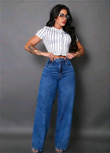 Calça Wide Leg Pantalona Jeans Cintura Alta Levanta Bumbum