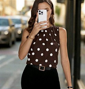 Blusa Regata Plissada com Poá