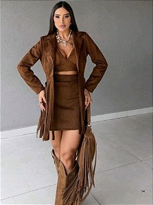 Conjunto Country 3 Peças Top Blazer com Franja e Saia Curta Suede