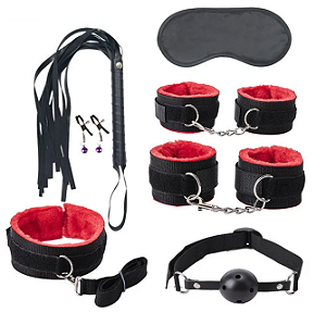Kit Sado 7 peças Pelúcia Vermelho e Preto