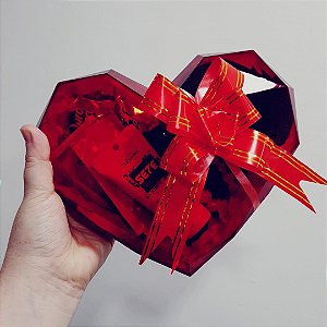 Caixa de Coração de Presente Acrílica com Laço e Papel Seda 17x21cm com Bombom