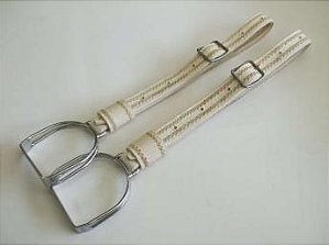 Estribo Inox C/ Loro Bco  Fiv. 5290 - Tripoli