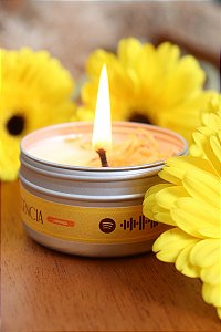 Vela Aromática Laranja 90g - Luz & Essência