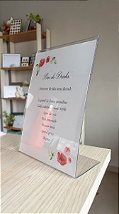 Display em acrílico A4 20x30 com papelaria