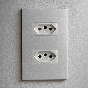 CJ TOMADA DUPLA 10A 4X2 - RECTA PRATA SATIN FOSCO