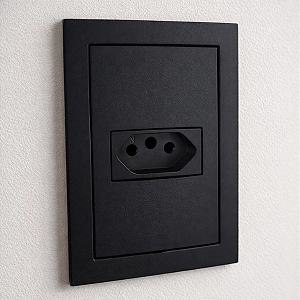 CJ TOMADA 10A HORIZONTAL 4X2 - DICOMPEL EKRON PRETO