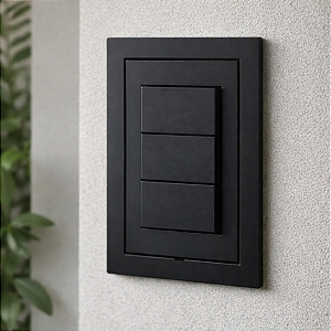 CJ INTERRUPTOR TRIPLO SIMPLES 4X2 - DICOMPEL EKRON PRETO