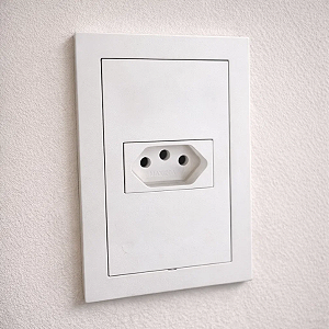 CJ TOMADA 10A HORIZONTAL 4X2 - DICOMPEL EKRON BRANCO
