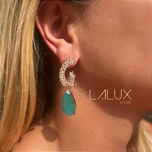 BRINCO FESTA DOURADO FOLHAS PEDRA GOTA VERDE