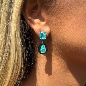 BRINCO PEQUENO BASE QUADRADA COM GOTA FUSION