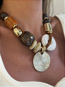 MAXI COLAR CORDA MANDALA MARROM LARANJA