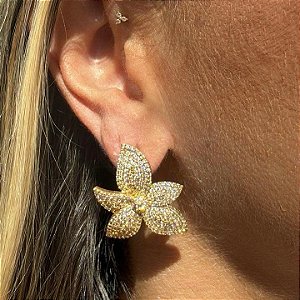 BRINCO FLOR CRAVEJADA